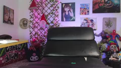 camturbery online show from 11-21-25, 11:20