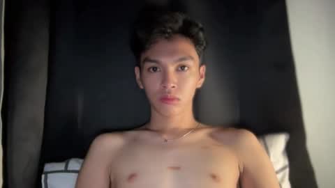 Snapshot of camwithethan chatting on 11-09-25, 06:01 Ethan online show from 11-09-25, 06:01