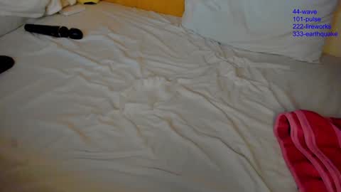 Snapshot of can_i_kiss_you chatting on 12-24-24, 09:28 DOMINANT by nature SUBMISSIVE by your desire. Lets play online show from 12-24-24, 09:28