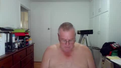 Snapshot of canberian chatting on 12-05-24, 11:29 Canberian online show from 12-05-24, 11:29