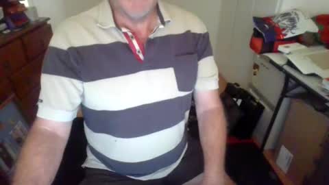 Snapshot of canberian chatting on 12-27-24, 01:11 Canberian online show from 12-27-24, 01:11