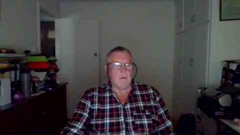 Snapshot of canberian chatting on 11-09-25, 10:52 Canberian online show from 11-09-25, 10:52