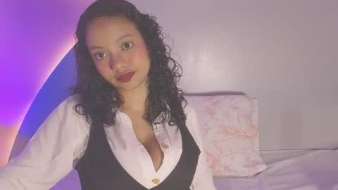 Candela  online show from 04-30-26, 12:00