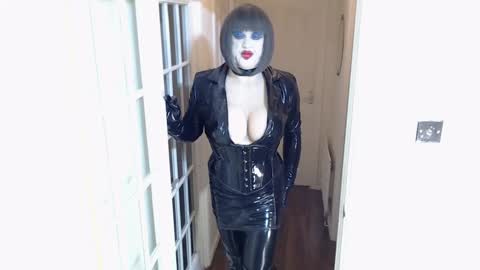 candi smokes online show from 12-08-24, 06:39