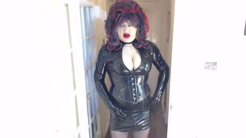 candi smokes online show from 04-30-26, 01:17