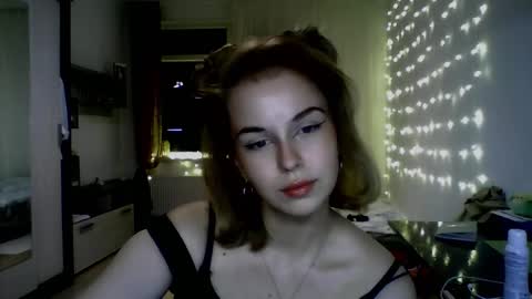 candice_wow_ online show from 02-09-26, 06:23