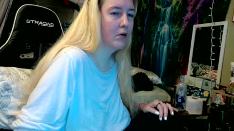 Candi online show from 07-09-26, 02:21