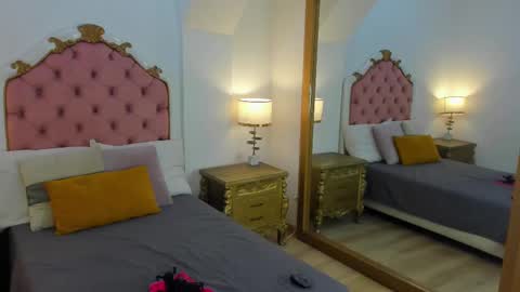 Candy online show from 02-10-25, 07:38
