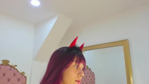 Candy online show from 02-19-25, 07:48
