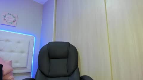 candy brown online show from 09-27-25, 06:57