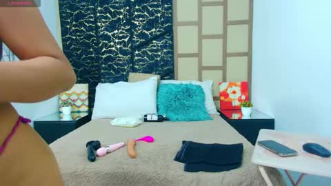 Snapshot of candy_biitch chatting on 05-10-26, 02:55 Candy biitch online show from 05-10-26, 02:55
