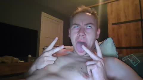 candy_boy_xoxo online show from 12-21-25, 09:38