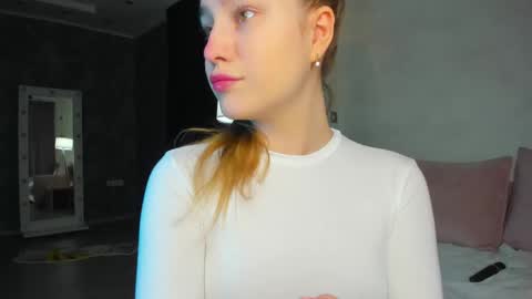 Candy online show from 02-23-26, 09:28
