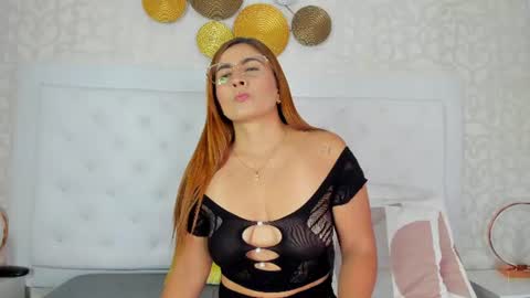 candy eyes  online show from 06-25-26, 10:53