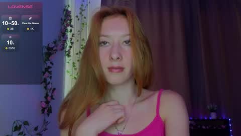 Snapshot of candy_flosse chatting on 09-09-25, 08:36 candy_flosse online show from 09-09-25, 08:36