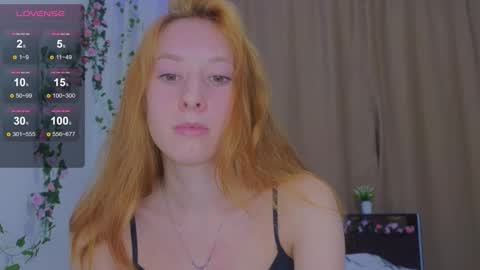 Snapshot of candy_flosse chatting on 09-20-25, 08:37 candy_flosse online show from 09-20-25, 08:37