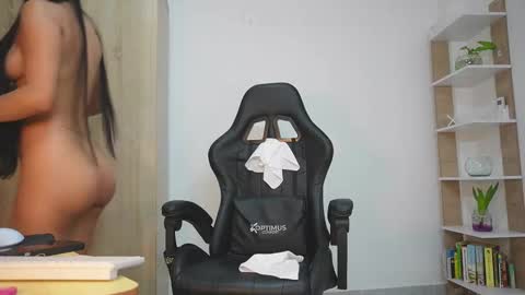 Nickol online show from 03-16-26, 07:40