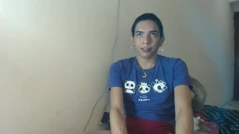 candy_hot_trans online show from 02-02-25, 09:13