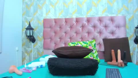 Snapshot of candy_hotsexxxx chatting on 02-10-25, 04:52 candy_hotsexxxx online show from 02-10-25, 04:52