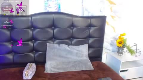 Isabella online show from 05-08-26, 04:07