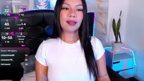 Isabella online show from 06-13-26, 04:54