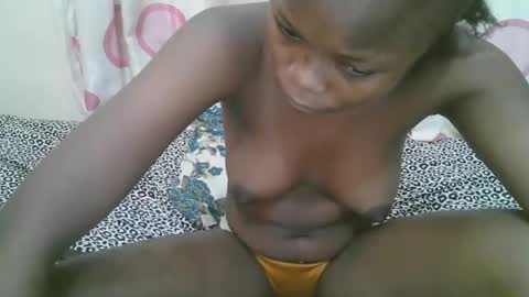 Lisa online show from 03-07-26, 01:13