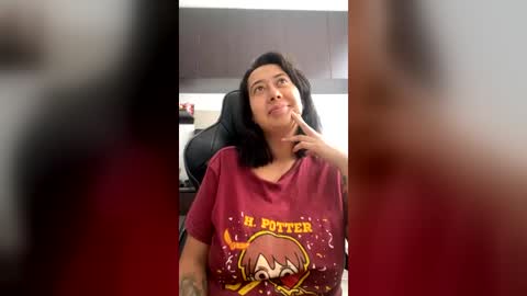 Persefone online show from 06-23-26, 06:50