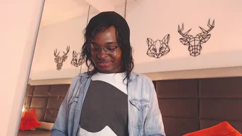 Snapshot of candy_lovee6 chatting on 09-30-25, 10:59 CANDY LOVE DANNA online show from 09-30-25, 10:59