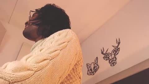 Snapshot of candy_lovee6 chatting on 10-05-25, 05:11 CANDY LOVE DANNA online show from 10-05-25, 05:11