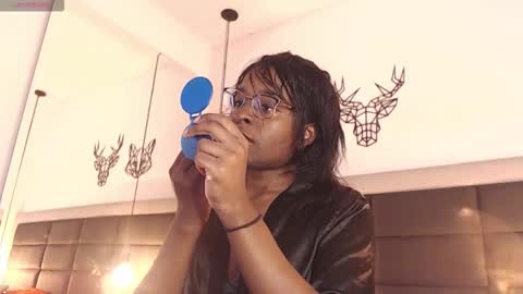 Snapshot of candy_lovee6 chatting on 10-12-25, 06:07 CANDY LOVE DANNA online show from 10-12-25, 06:07