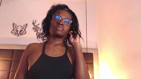 Snapshot of candy_lovee6 chatting on 10-30-25, 10:10 CANDY LOVE DANNA online show from 10-30-25, 10:10