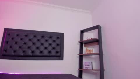 Candy online show from 09-23-25, 02:53