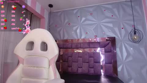 Ania online show from 09-16-25, 11:11