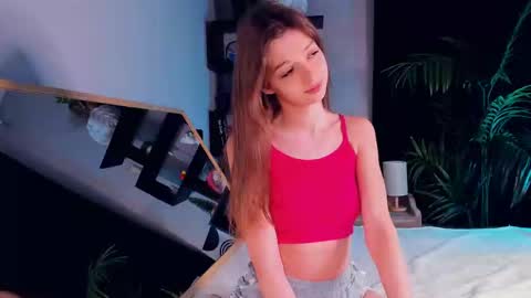 Snapshot of candy_sandy_ chatting on 02-25-25, 08:25 Sandy online show from 02-25-25, 08:25