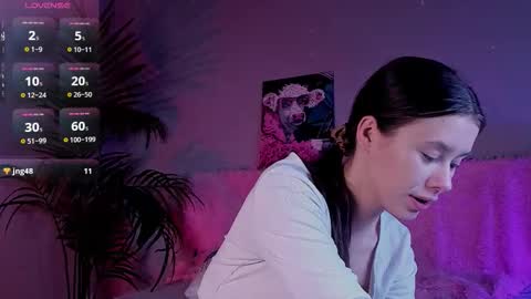 Snapshot of candy_sandy_ chatting on 10-16-25, 09:27 Sandy online show from 10-16-25, 09:27