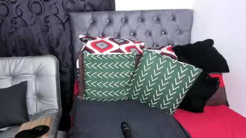 YECENIA - online show from 01-03-25, 05:39