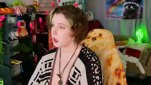 Mary online show from 07-14-26, 01:08