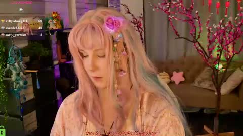 Mary online show from 07-30-26, 05:45