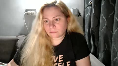 Laura online show from 01-20-25, 12:15