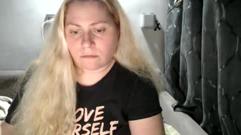 Laura online show from 01-20-25, 10:15