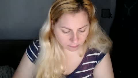 Laura online show from 01-23-25, 01:56