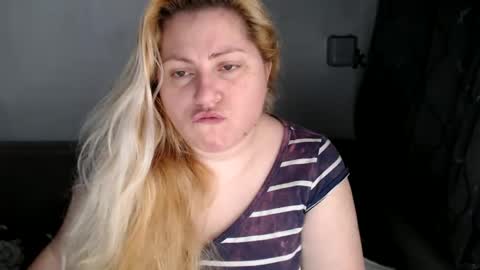 Laura online show from 01-24-25, 10:11