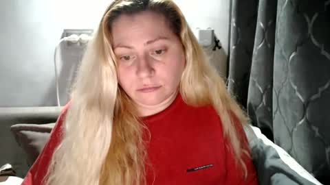Laura online show from 02-26-25, 10:31