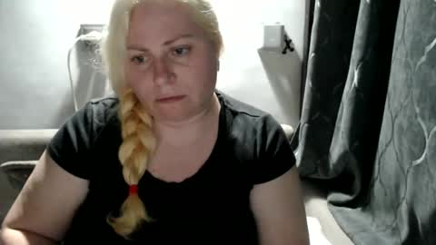 Laura online show from 03-08-25, 10:24