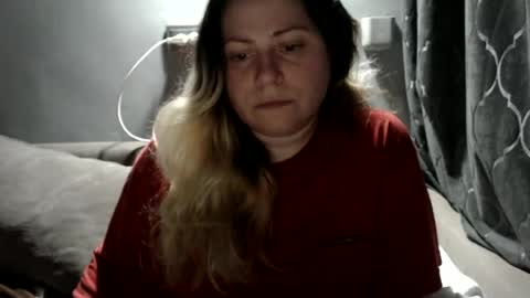 Laura online show from 06-16-26, 09:06