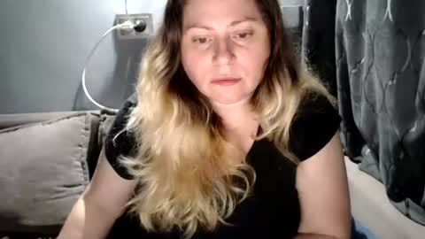 Snapshot of candycream74 chatting on 07-14-26, 02:05 Laura online show from 07-14-26, 02:05