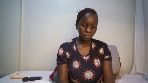 candycurly_ online show from 02-04-25, 10:54