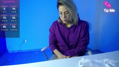 Candy Dowson online show from 02-14-25, 10:28