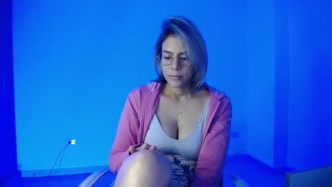 Candy Dowson online show from 09-23-25, 10:40