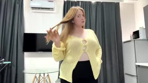 Anna online show from 06-27-26, 10:09